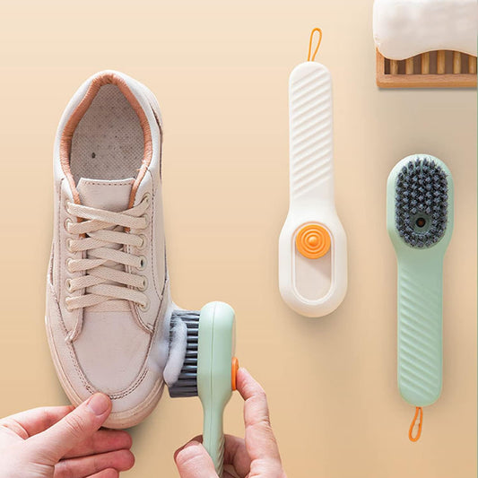 Cepillo de Limpieza para Ropa con Dispenser Recargable – Prendas Siempre Impecables